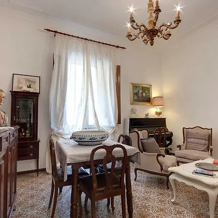 Mimì With Garden Firenze
